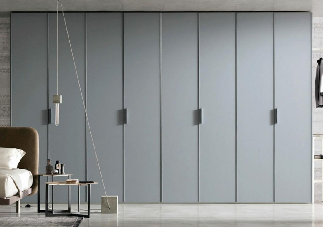 /Серый 8-дверный распашной шкаф №70 до потолка на заказ